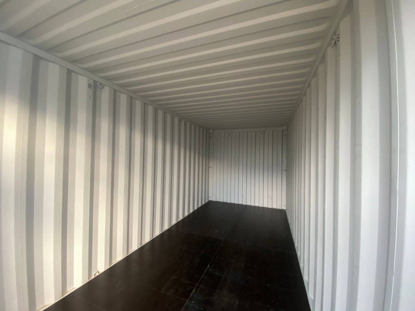 20 foot ISO shipping container
